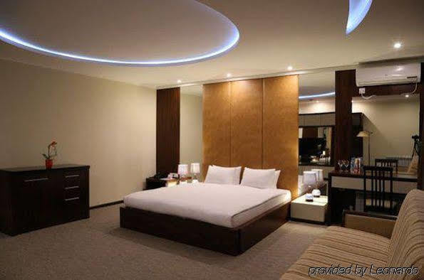 Lacasa Hotel 阿特劳 外观 照片
